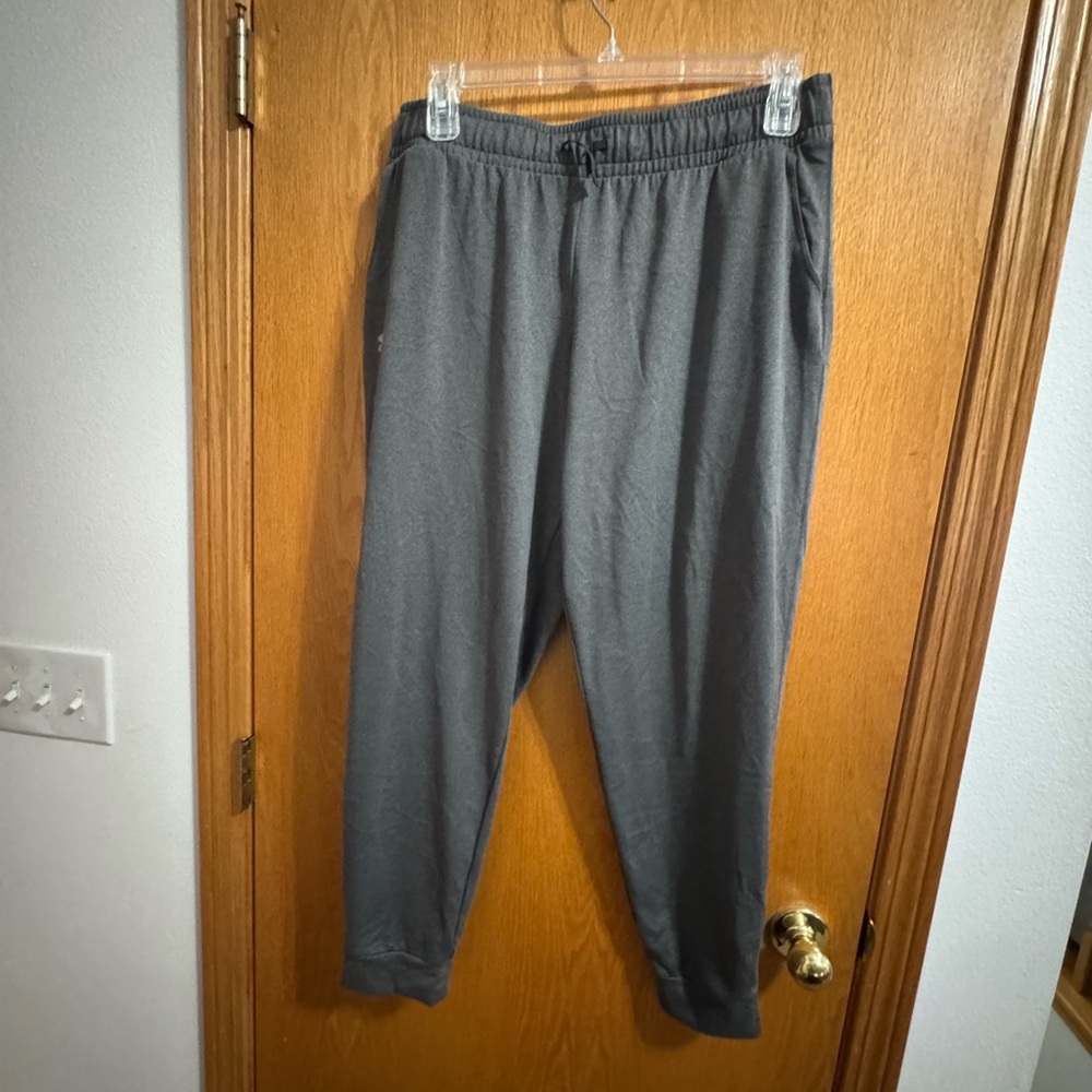 UA xl Gray Jogger Pants
